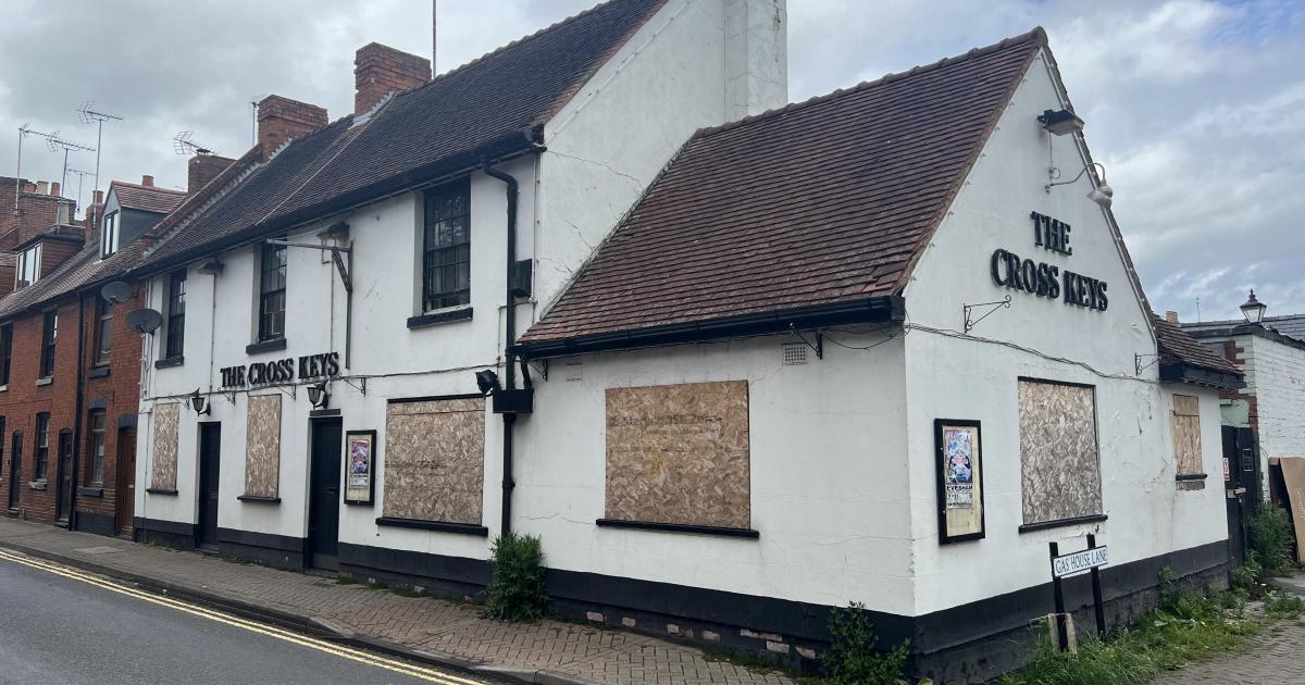 Derelict Victorian pub up for auction for £220,000