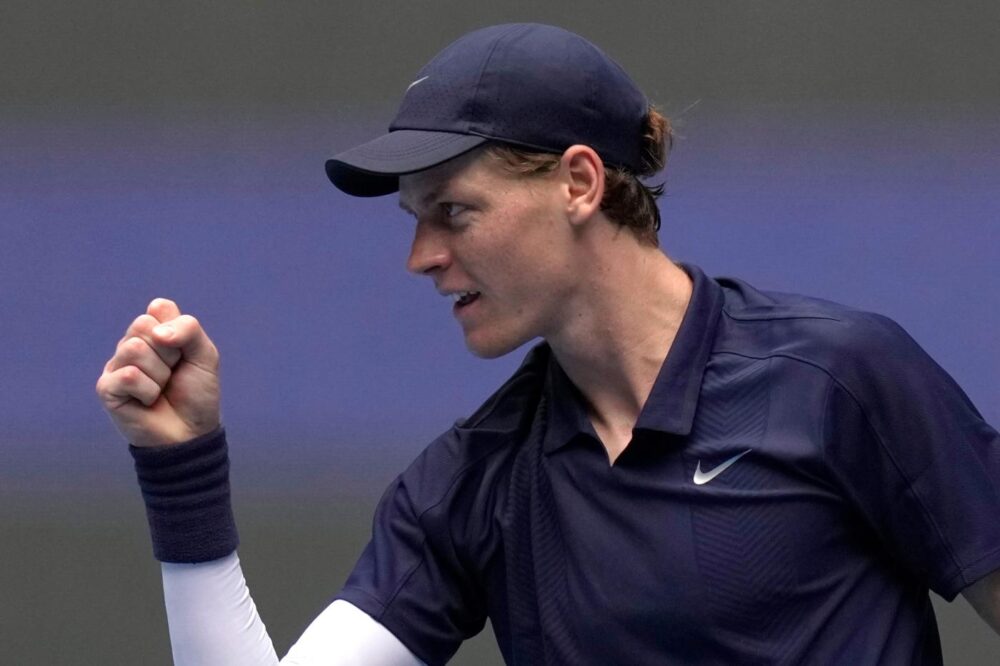 LIVE Sinner-Altmaier 0-1, ATP Shanghai 2025 in DIRETTA: inizia il match sul servizio del tedesco