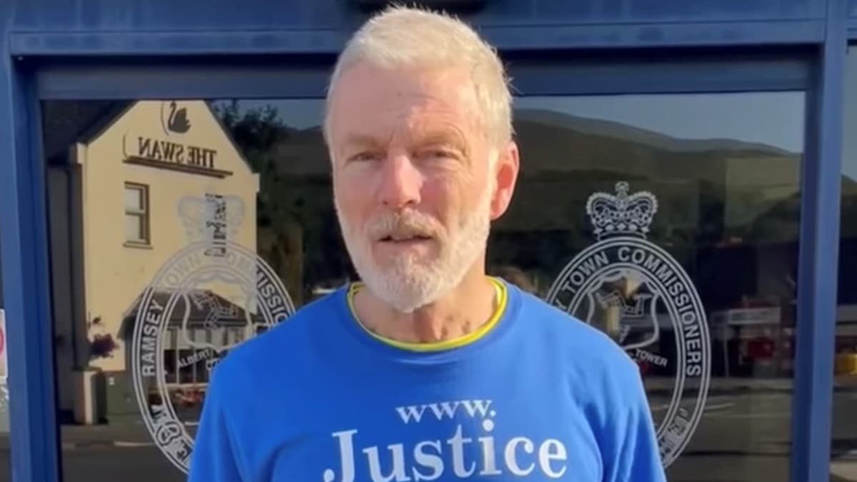 Anti-vax campaigner fined for breaching restraining order