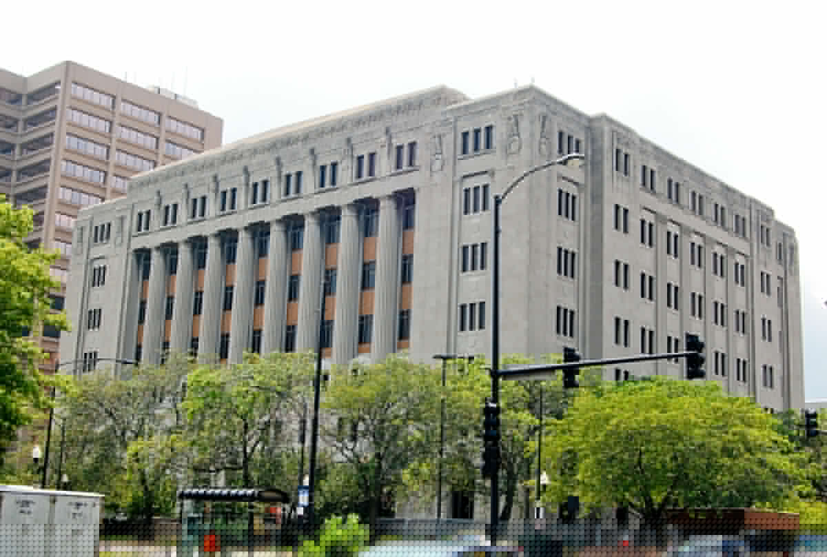 Cook County judges granted majority of pretrial detention requests in spring 2025, new study finds