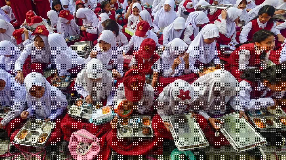 Ini Alasan MK Minta Anggaran MBG Dipisah dari Pendidikan