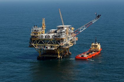 México y países aliados que envían petróleo a Cuba están bajo amenaza de aranceles de Trump