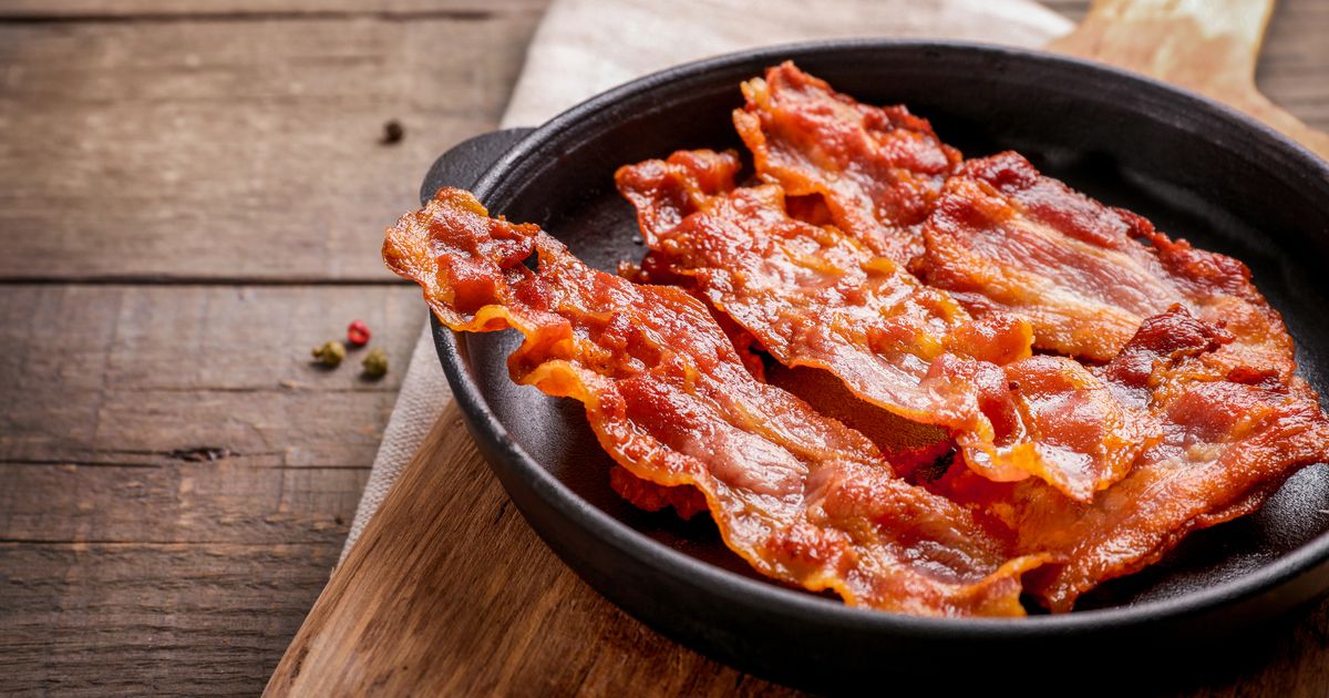 'I'm a cancer dietitian and you should cut 2 specific foods from your diet ASAP'