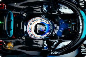 Russell safe, but as Antonelli number two says Steiner