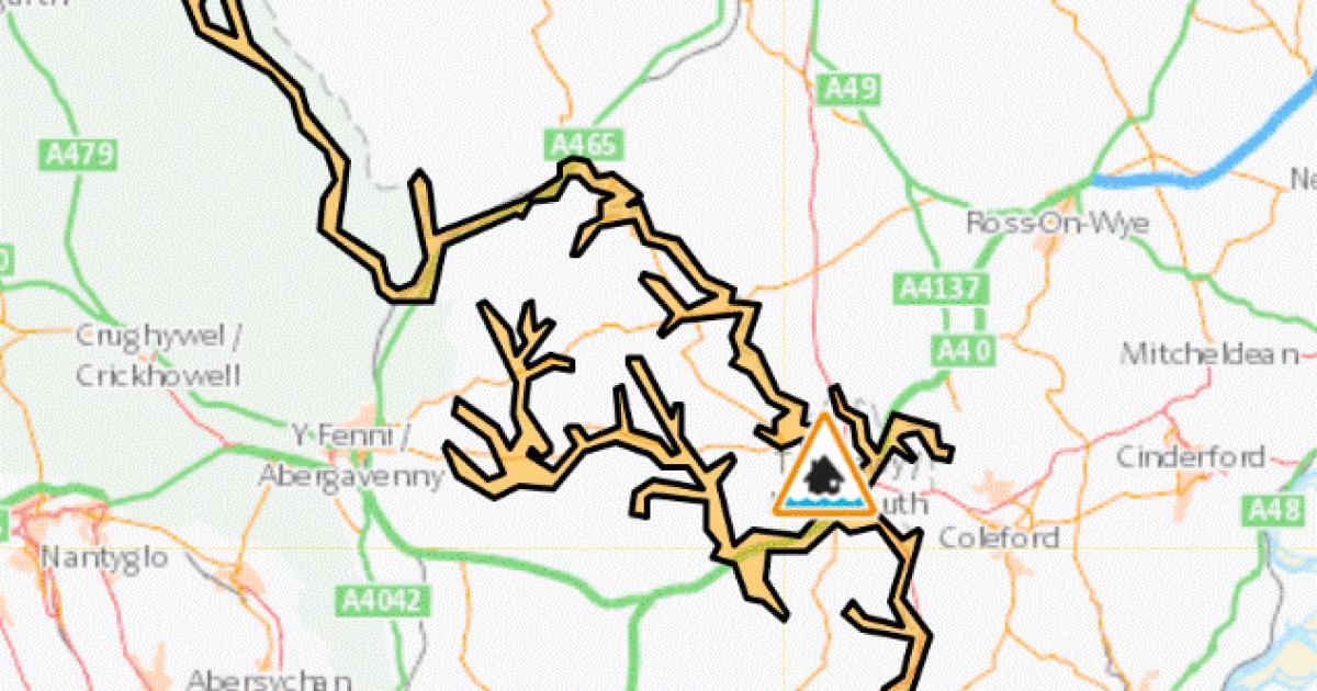 Rivers on flood alert with more heavy rain to hit south Wales today