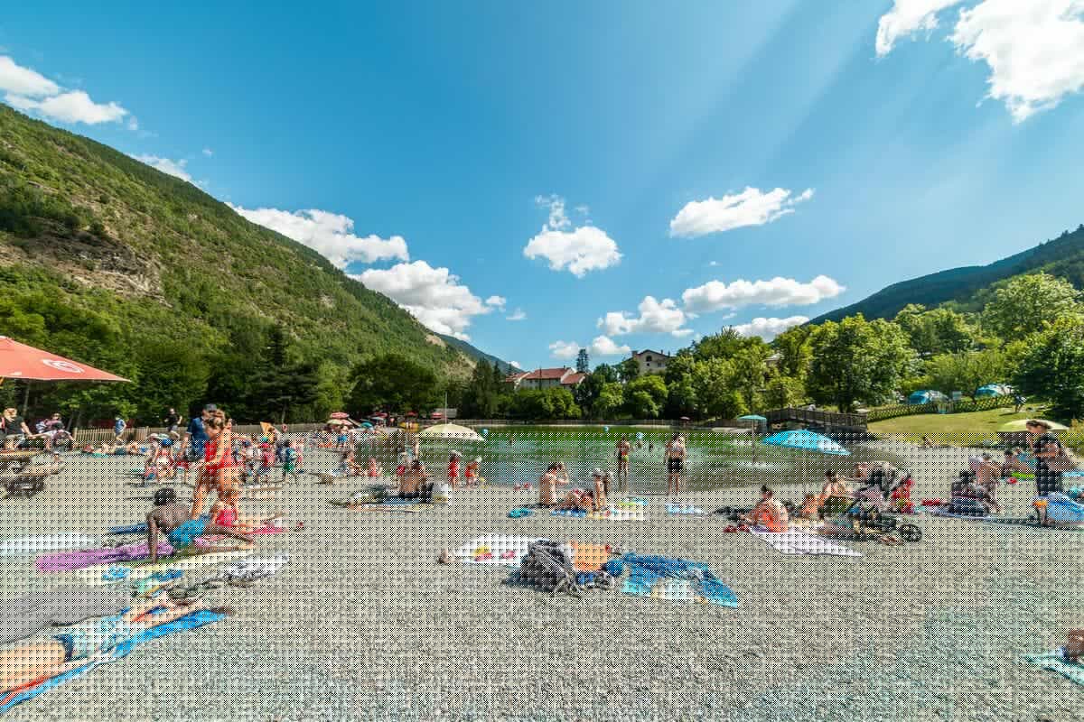 « Le soir il fait 10 °C, c’est le bonheur » : les Azuréens se réfugient-ils dans les villages de l’arrière-pays de Nice pendant les épisodes de canicule ?