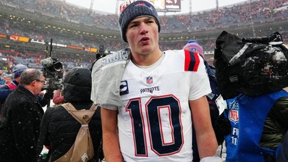 Super Bowl 60 uniform matchup puts incredible Patriots stat in doubt