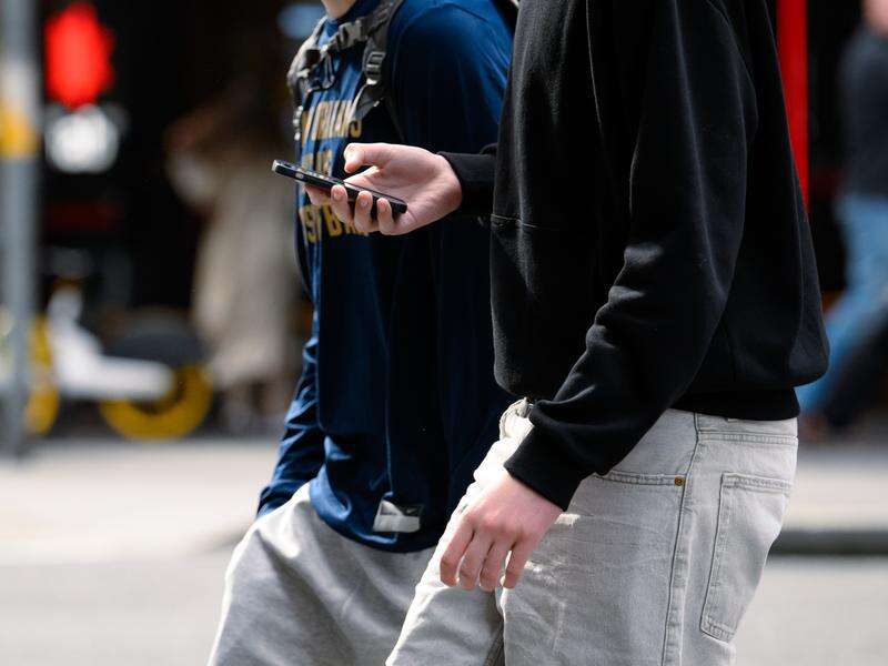Telcos could be forced to share networks with rivals