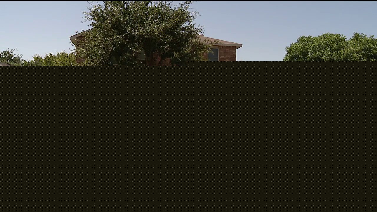 Teen shot at Little Elm house party