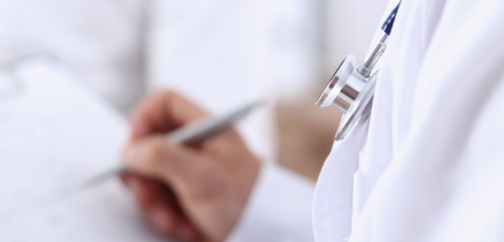 Sanità, più prestazioni nei tempi ma restano i divari tra regioni