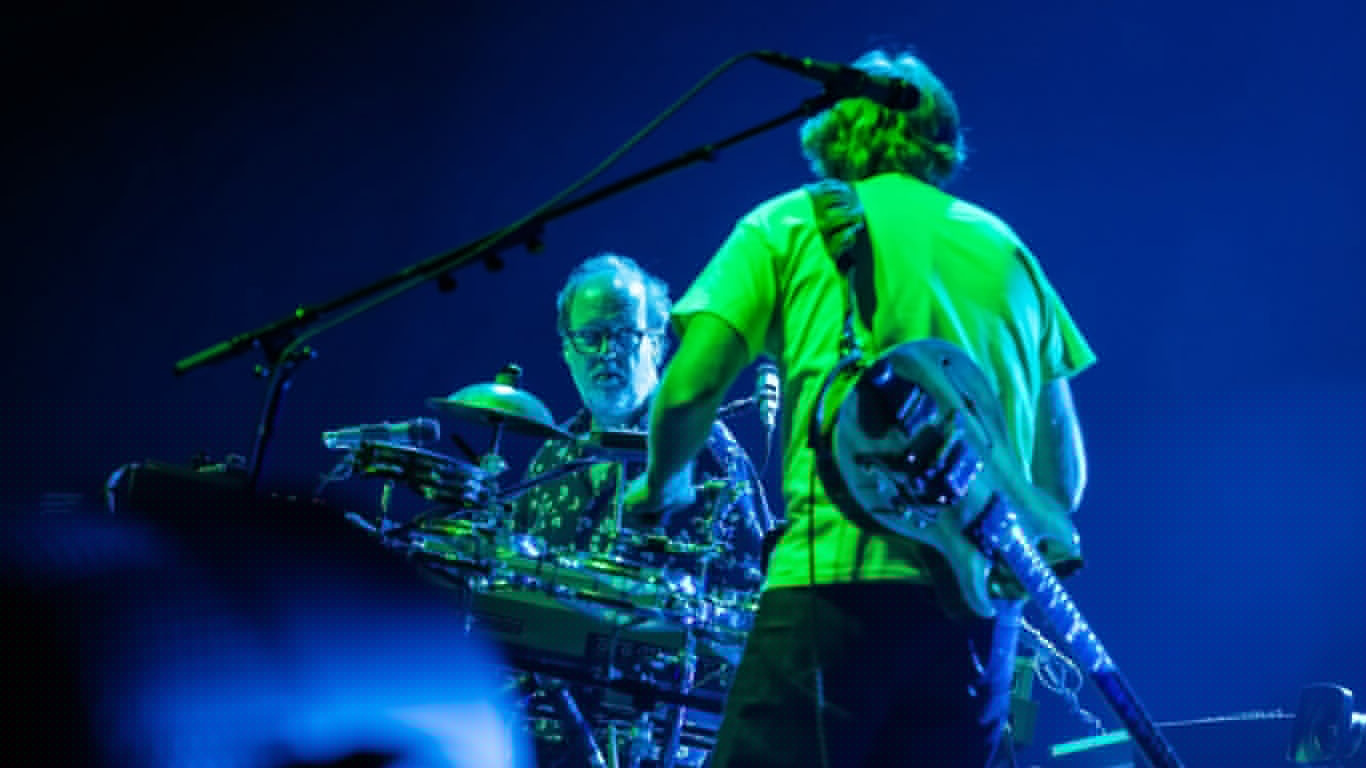 Phish In (199)5: Trey’s Old Drum Kit Pays Dividends, “Drowned” Goes Big On Night 95 At MSG
