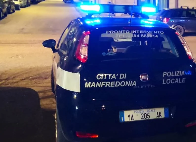 Commenti su Manfredonia, centro storico sotto accusa: «Occupazioni selvagge del suolo pubblico e vie sbarrate». “Ora, controlli immediati” di Anonimo