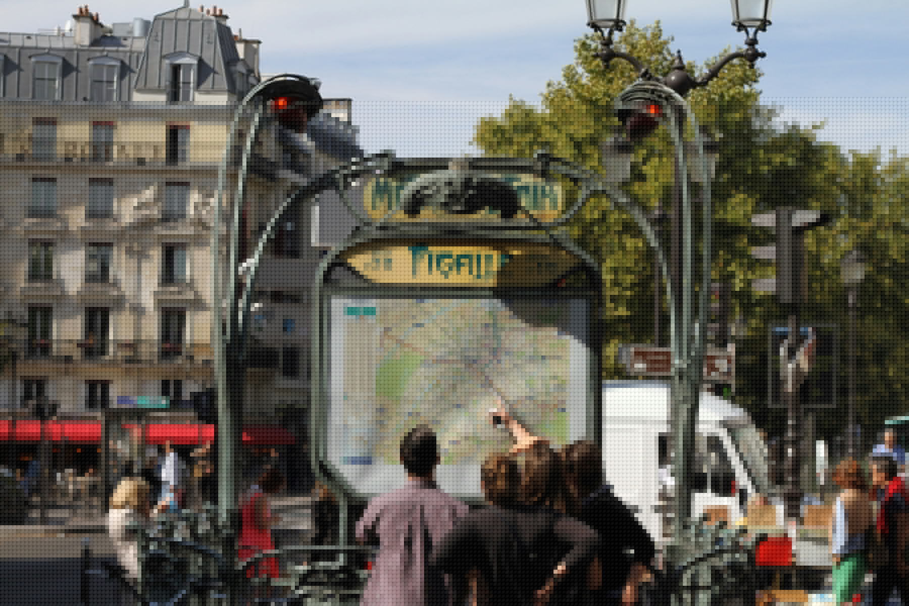 Carnaval de Pigalle 2026 : Pigalle lance sa première grande parade costumée gratuite en septembre
