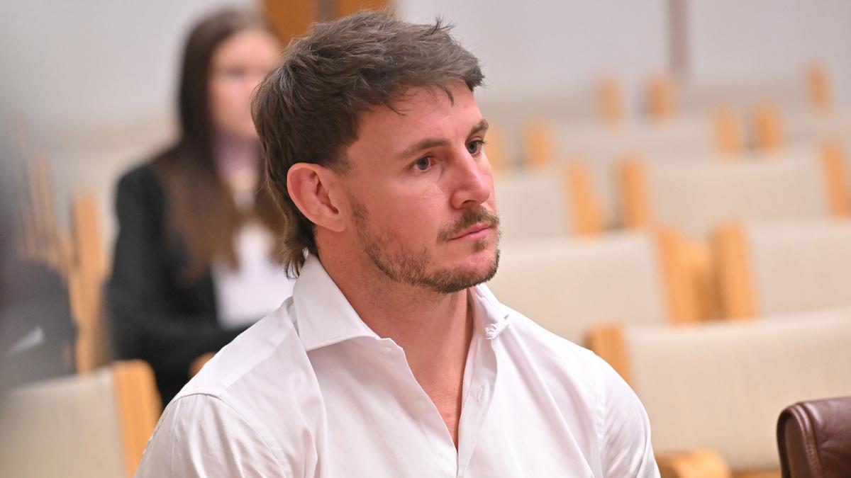 Luke Bateman: Former NRL player reveals he was plied with drugs, alcohol by gambling company during addiction