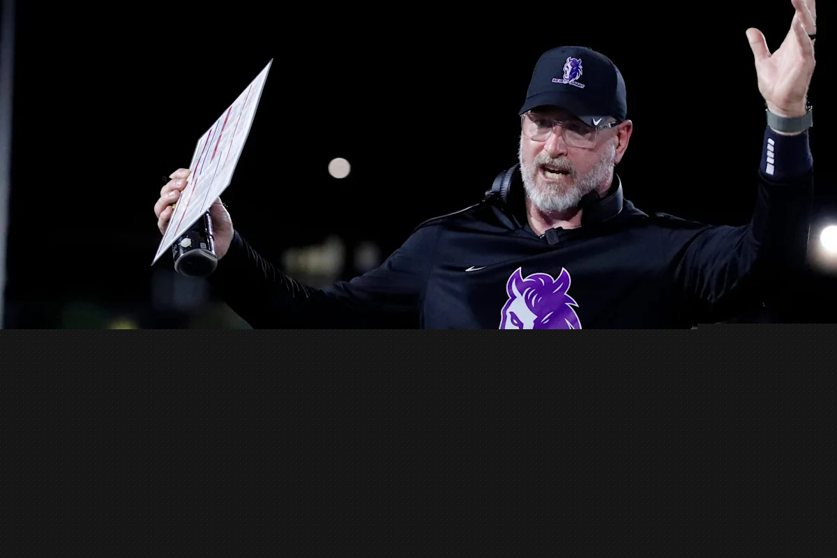 Trent Dilfer dropped 2026's most confusing high school football schedule