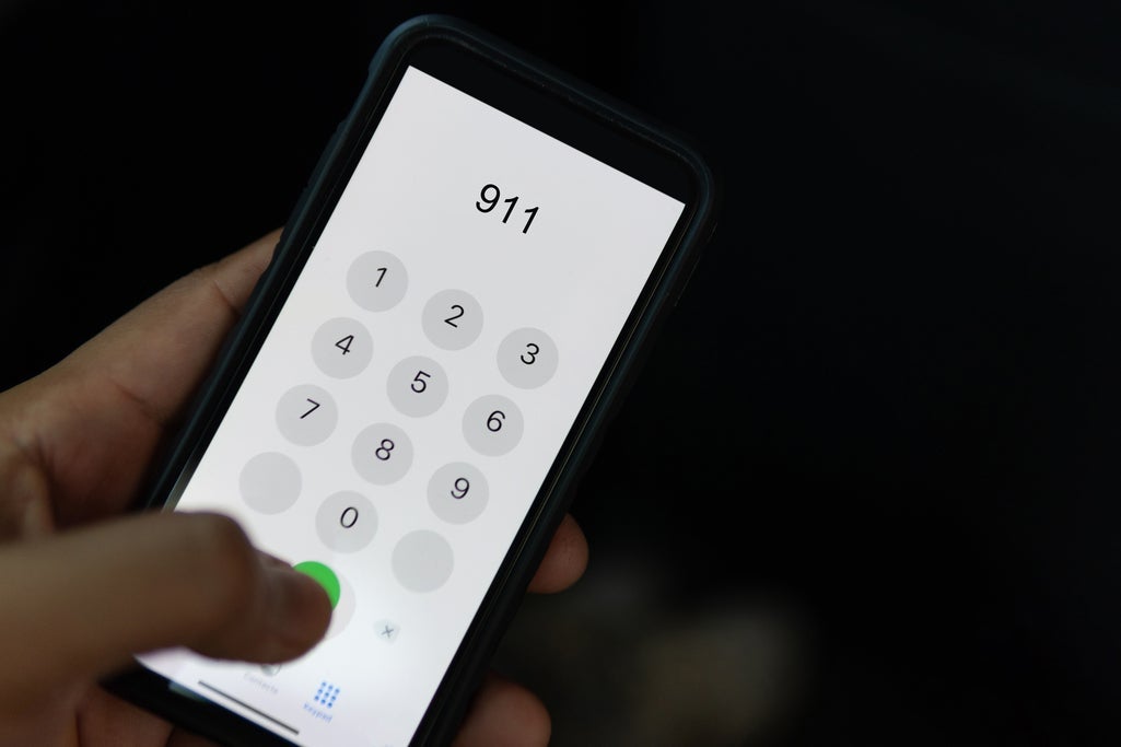 Fayetteville Schedules Task Force Meeting on 911 Consolidation Plan