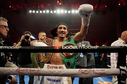 Teófimo López arremete contra Shakur Stevenson antes de la pelea