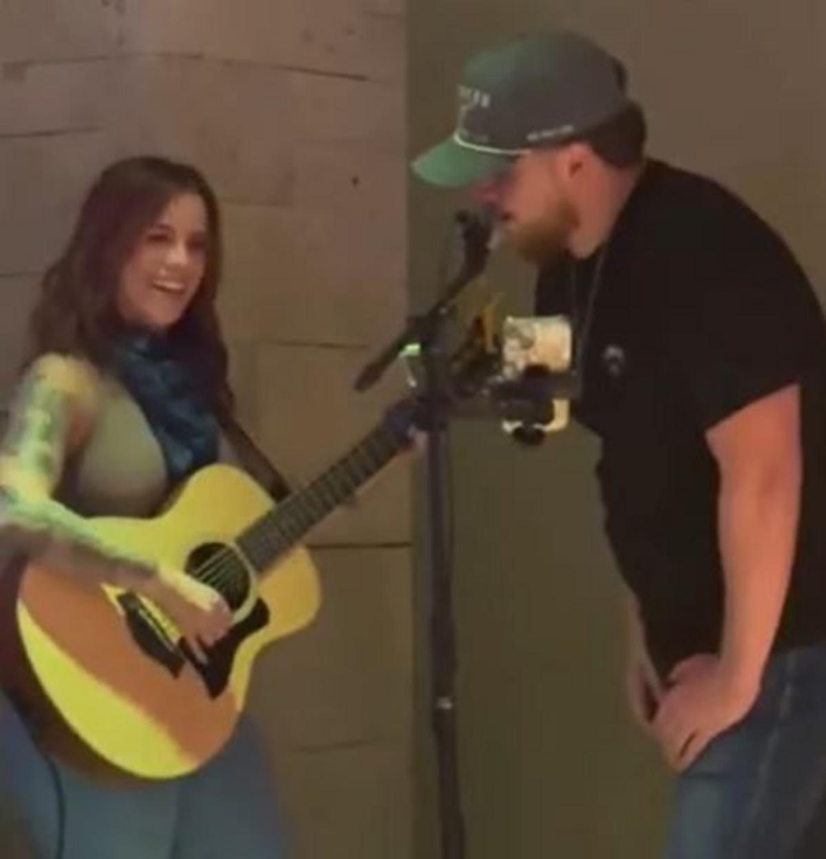 SWLA Favorites Gyth Rigdon and Dani LaCour Perform Surprise Duet