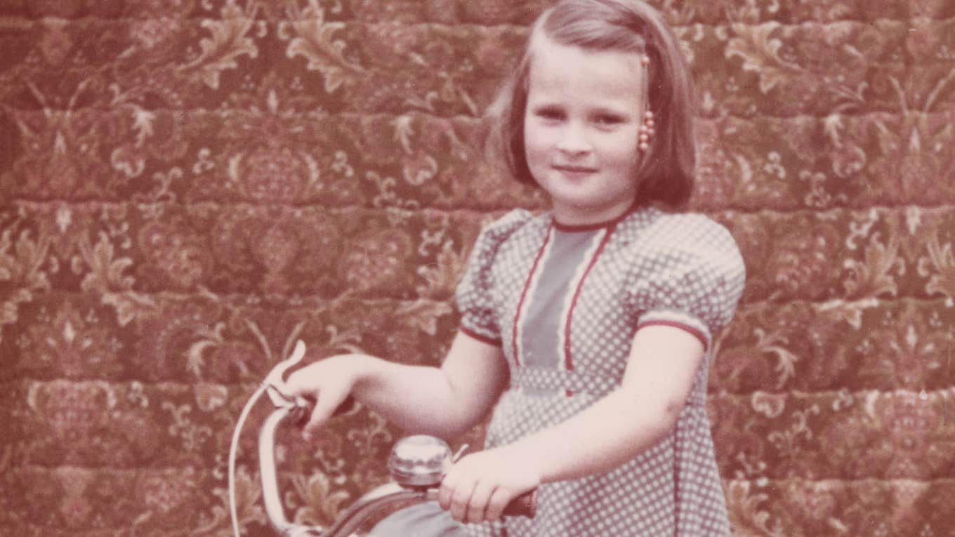 Women Raised In The 70s & 80s Stay Unbothered About 8 Things That Usually Enrage Younger People
