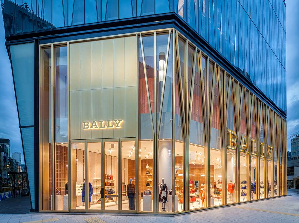 Bally: Λάθη και προβλήματα για το ελβετικό brand πολυτελούς μόδας