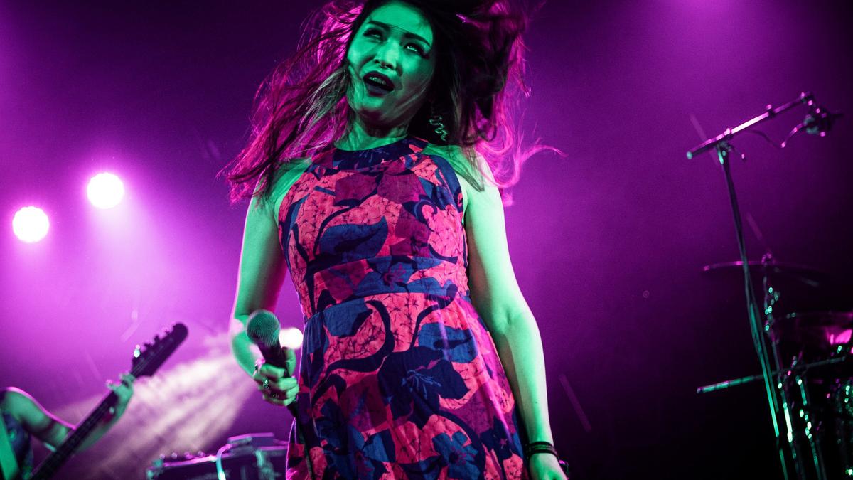 Otoboke Beaver apologise after leaving fan needing stitches