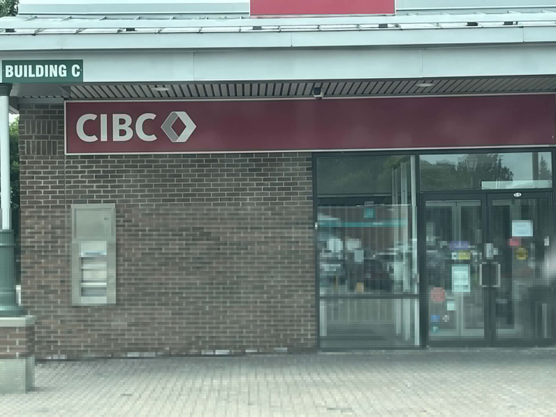 Update: More details provided on shots fired outside Manotick bank