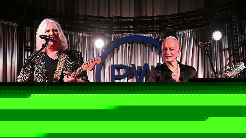Def Leppard Models New Album After Queen’s Writing Method