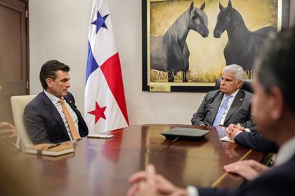Presidente Mulino y Paz acuerdan renovar las relaciones entre Panamá y Bolivia