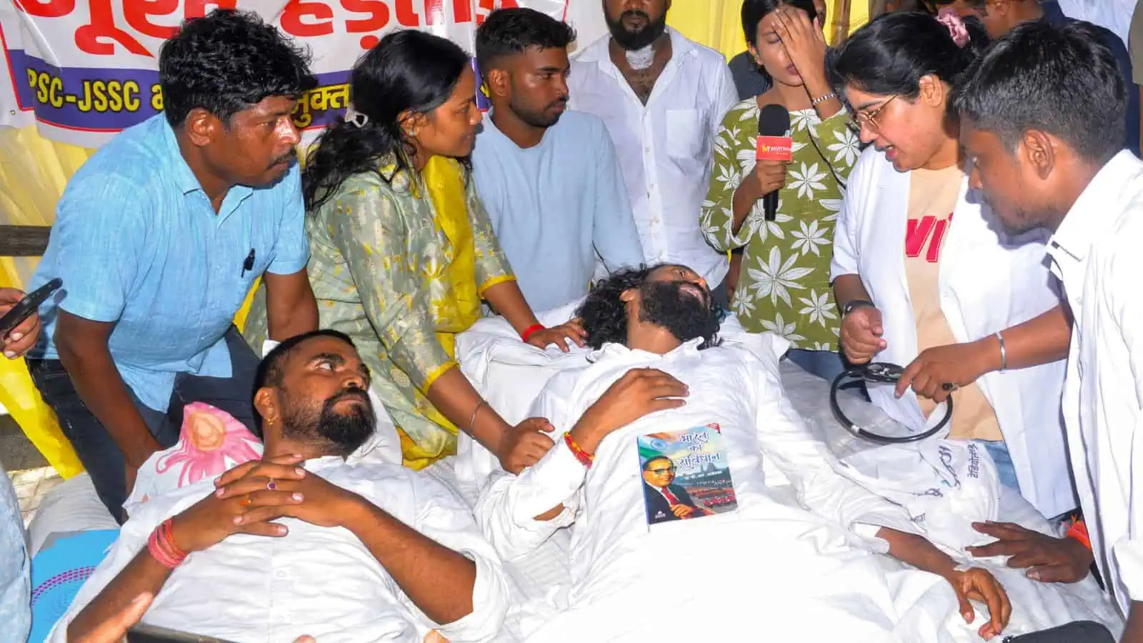 Student on Jharkhand hunger strike rushed to hospital