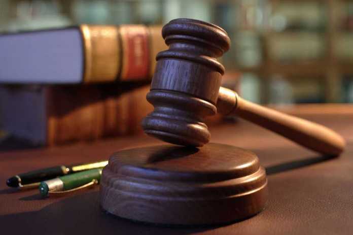 Cashier granted bail; two porters remanded in supermarket theft