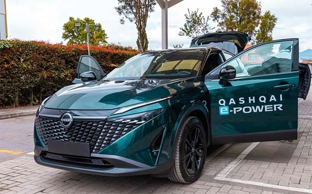 Nissan Qashqai Travels 1,980 Km on One Tank to Set New Guinness World Record