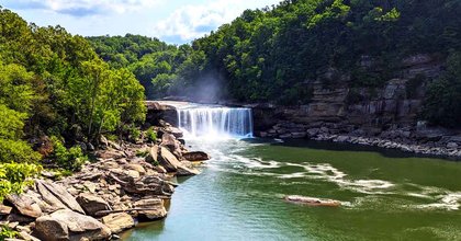 The Picture-Perfect State Park In Kentucky That’s Straight Out Of A Postcard