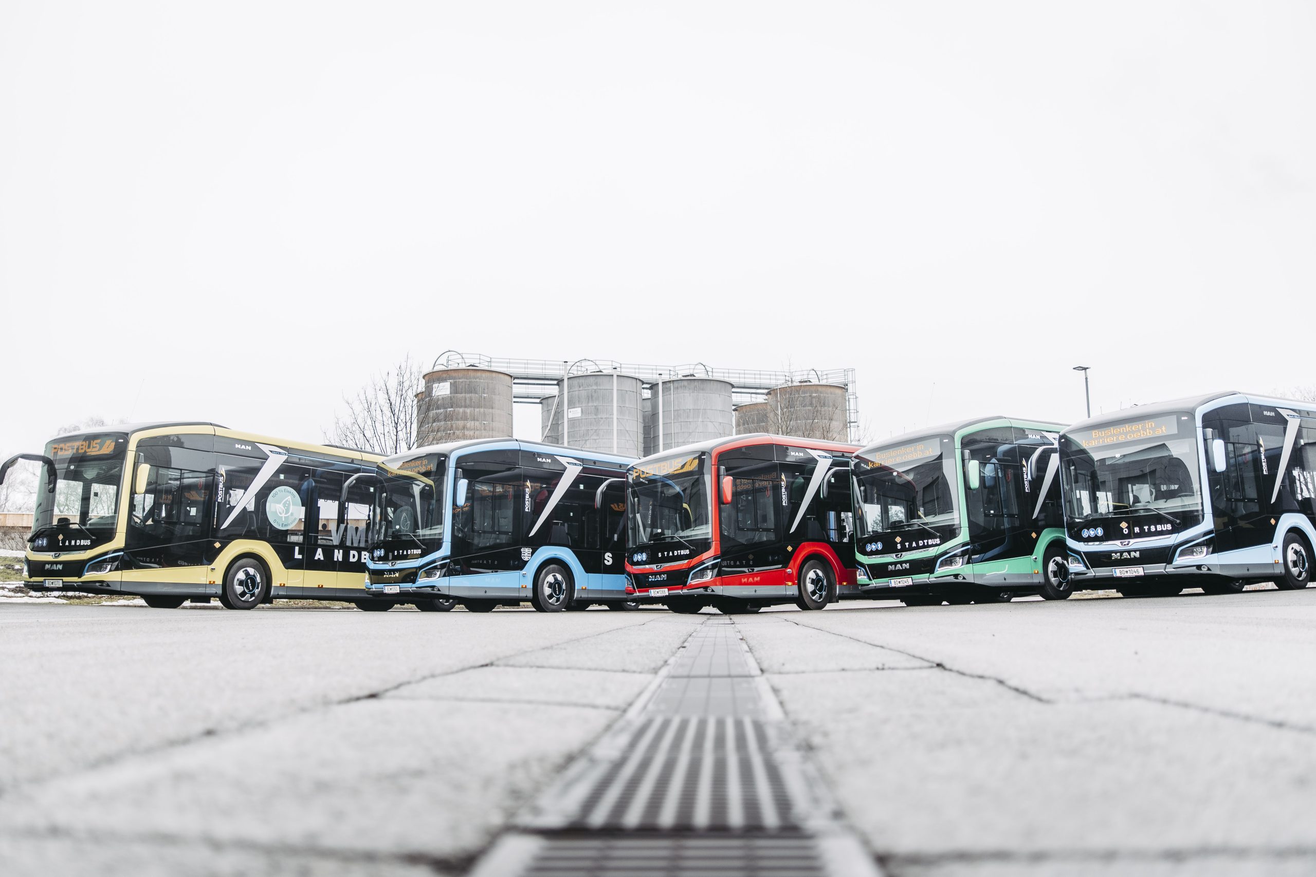 MAN delivers largest single e-bus order in Austria to ÖBB Postbus
