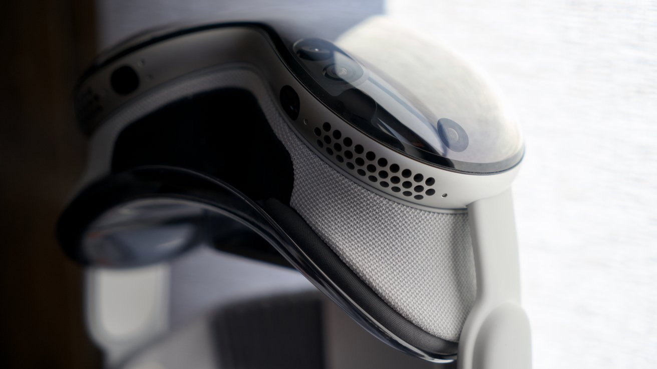 Prep for Siri AI on Apple Vision Pro with visionOS 26.6