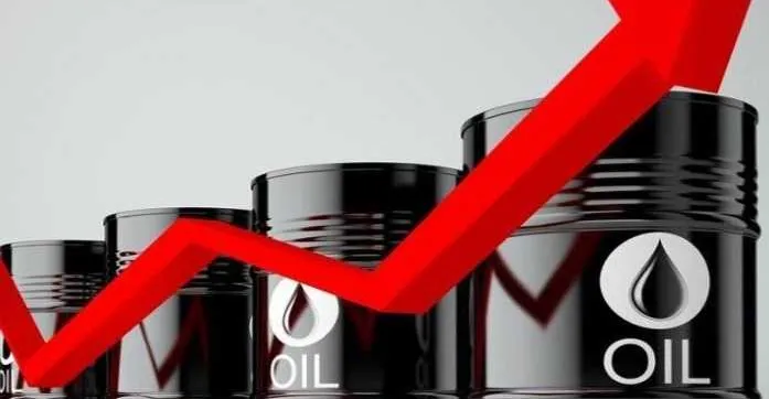التوترات الإقليمية ترفع أسعار النفط العالمية 2%