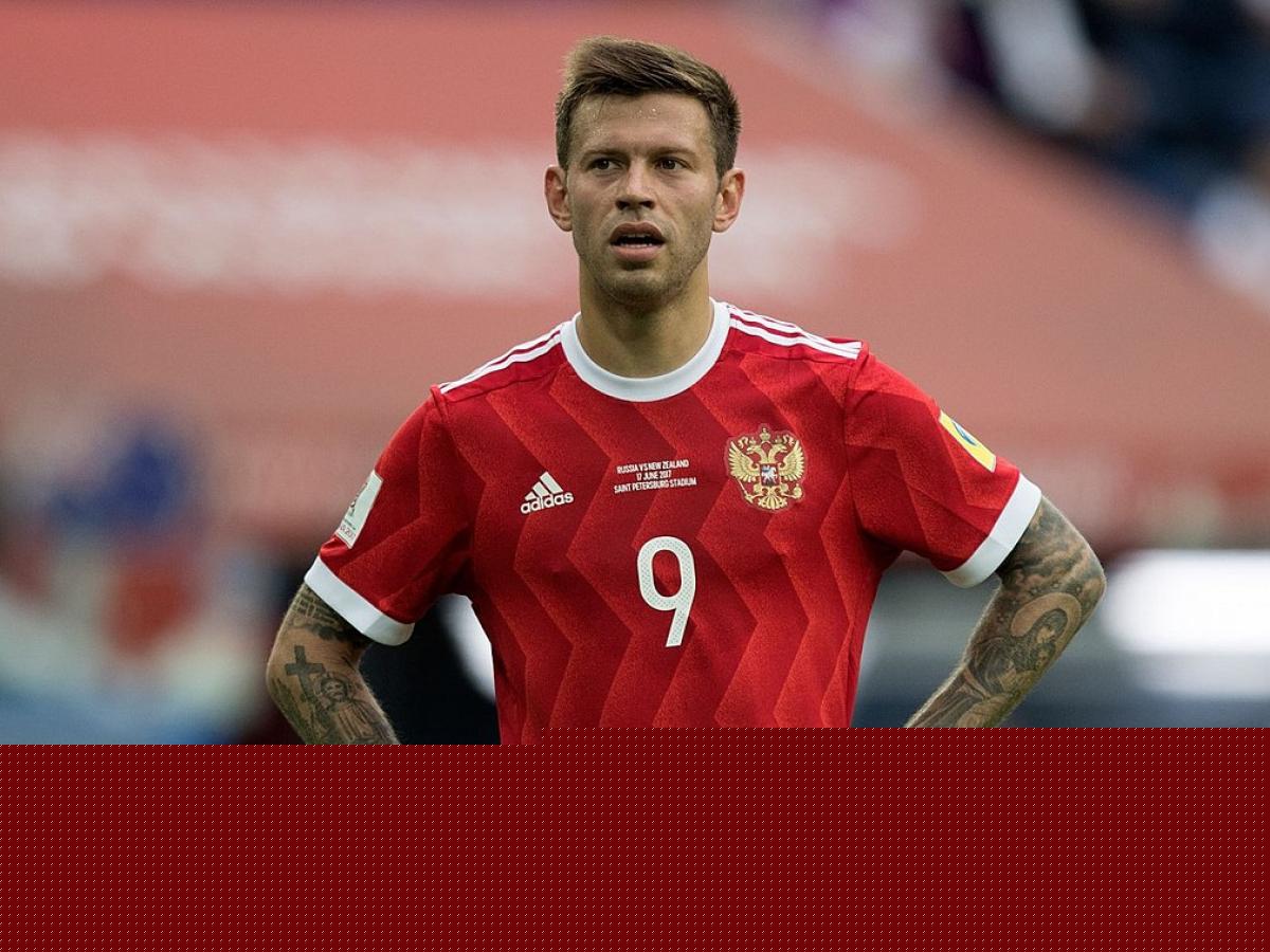 Russian Football Star Fedor Smolov Faces Criminal Case After Cafe Brawl in Moscow