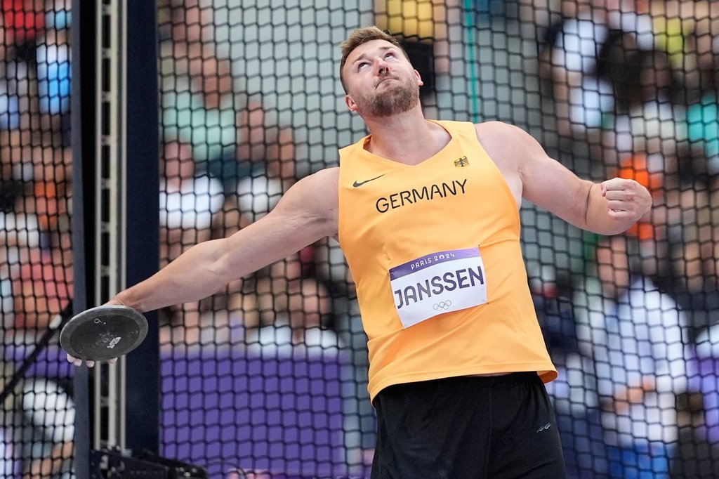Track and field athletes punished for betting on teammates at world and European champs