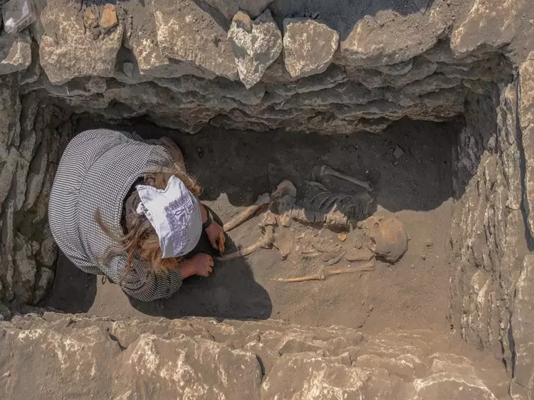 Evidence of 9000-Year-Old “House of the Dead” Unearthed at Neolithic City of Çatalhöyük, Archaeologists Say