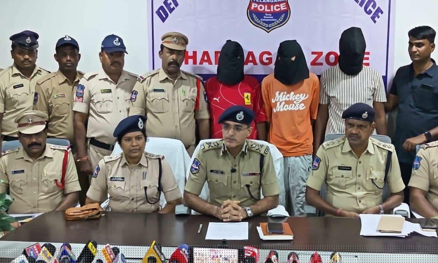 Interstate chain-snatching gang arrested