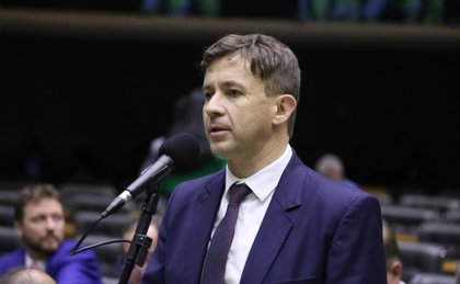 Deputado alvo da PF indicou emenda para hospital do pai; relembre o caso da ‘emenda família’