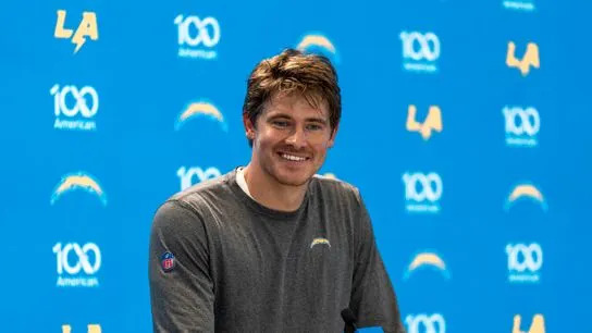 Justin Herbert sets the tone as Chargers open training camp with renewed expectations