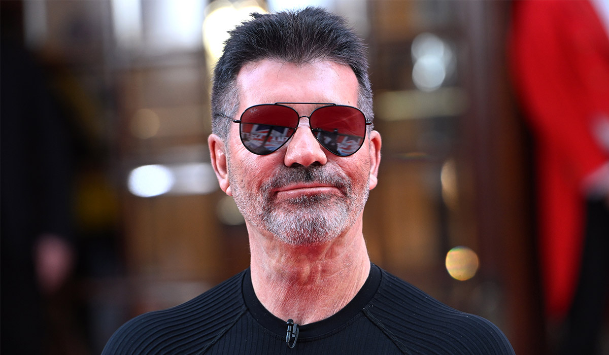 Simon Cowell facing legal action over ‘napkin’ deal