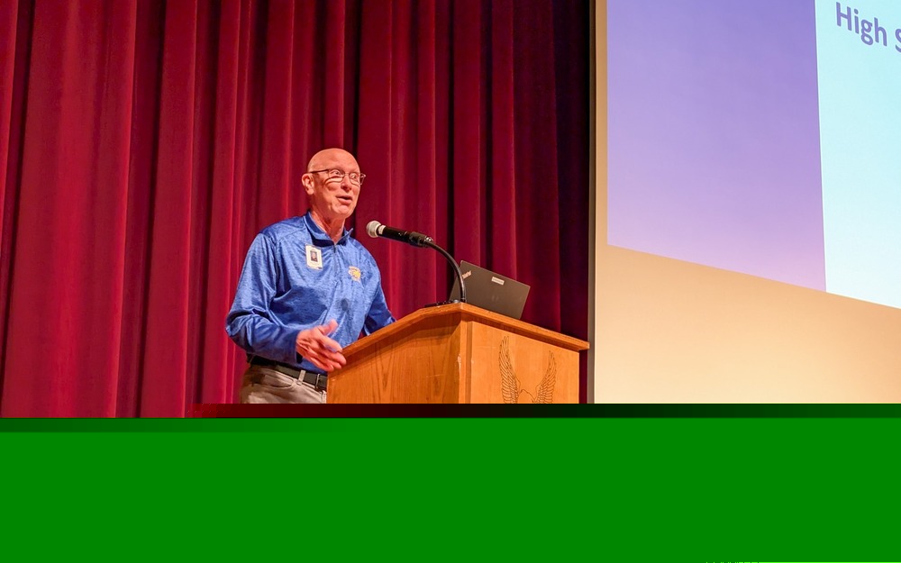 Aberdeen Central principal Dr. Jason Uttermark named SD Principal of the year