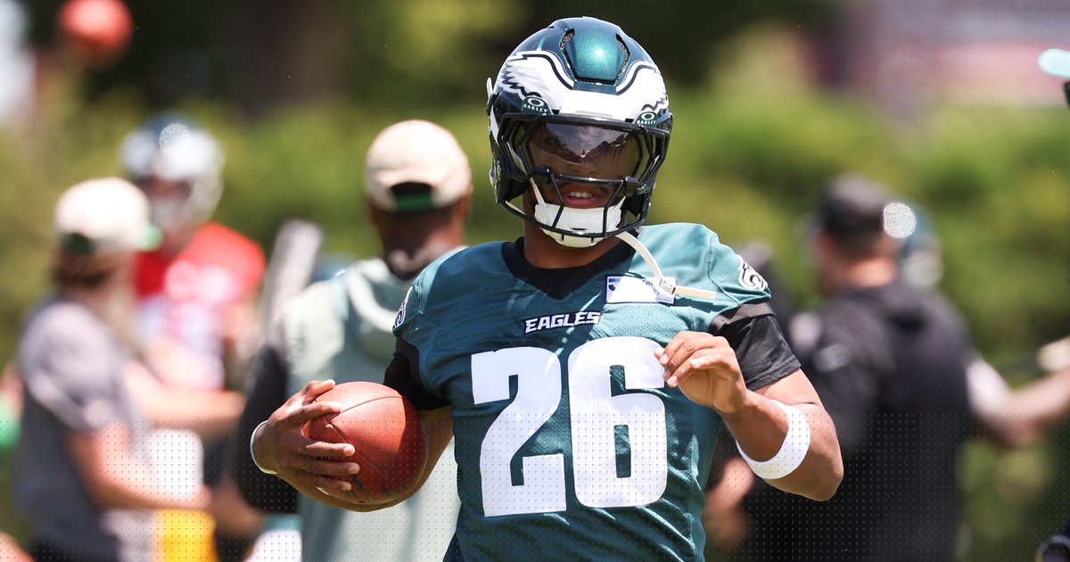 Eagles 2026 training camp practice notes, Day 2: The running backs found daylight