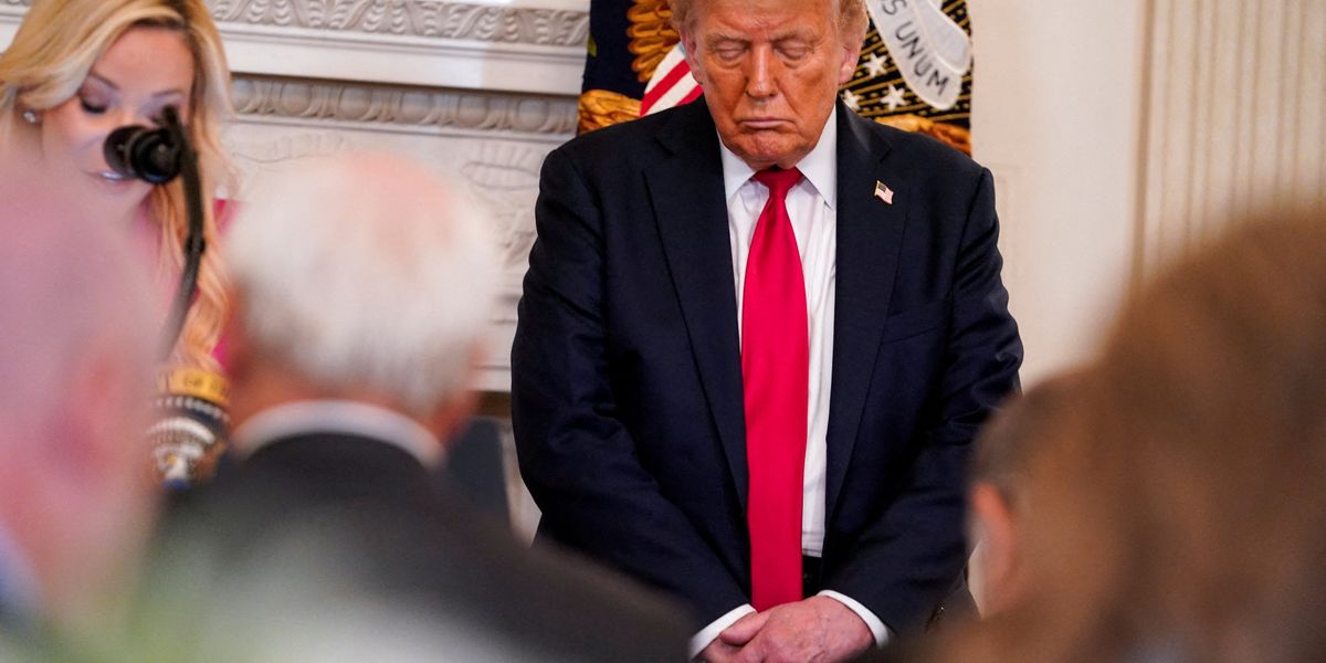 Trump getting bad advice as aides 'throw a wrench' in his plans: GOP senator