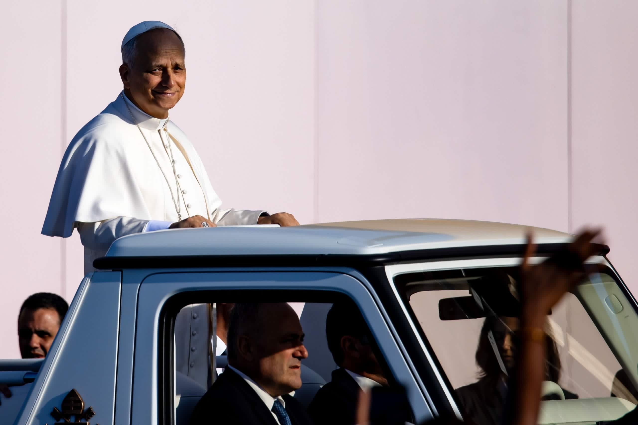 Pope Leo visits teen hospitalized during Jubilee of Youth