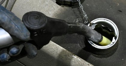 Spritpreise: Regierung leitet Sonderuntersuchung ein