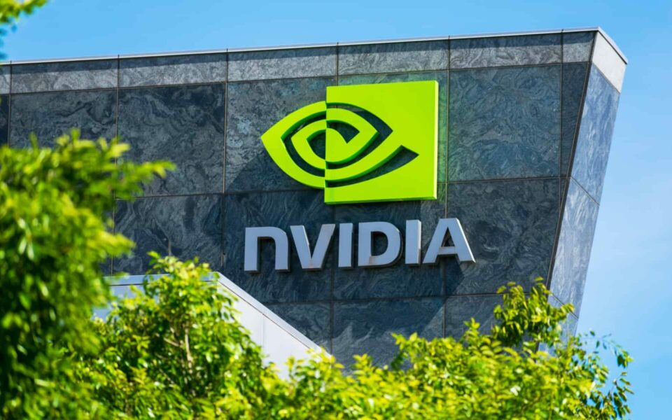 Nvidia deve investir três mil milhões de dólares em empresa que desenvolve data centers, Lancium