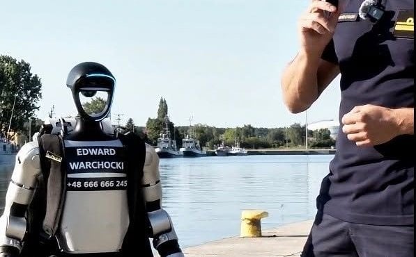Chiński robot w bazie Marynarki Wojennej. Wojsko usunęło nagranie z sieci