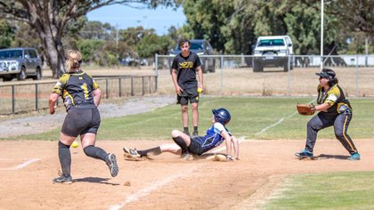 Geraldton Softball Association round 13: Women and lower divisions get their say as men take general bye